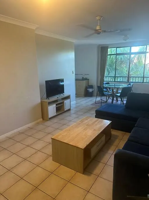2 Bedroom Family Or Corporate Stay Self-Contained Apartment In Cairns 0*,